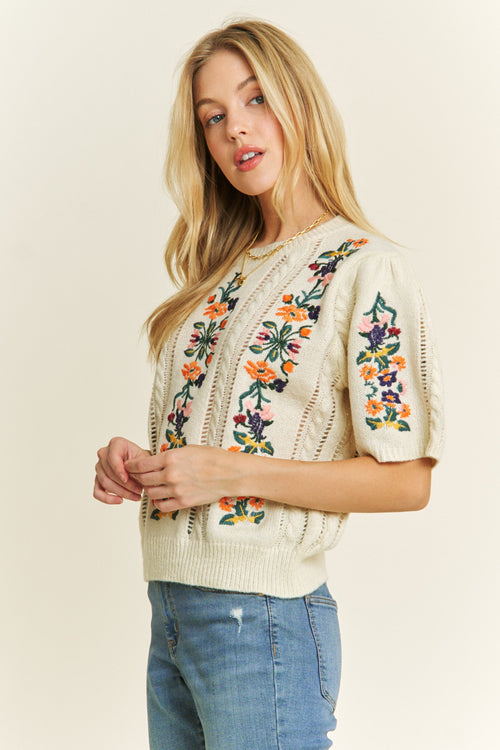 Floral Embroidery Pullover